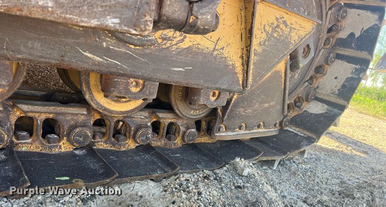 image for item DR5741 1998 Caterpillar D6R  dozer
