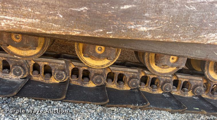 image for item DR5741 1998 Caterpillar D6R  dozer