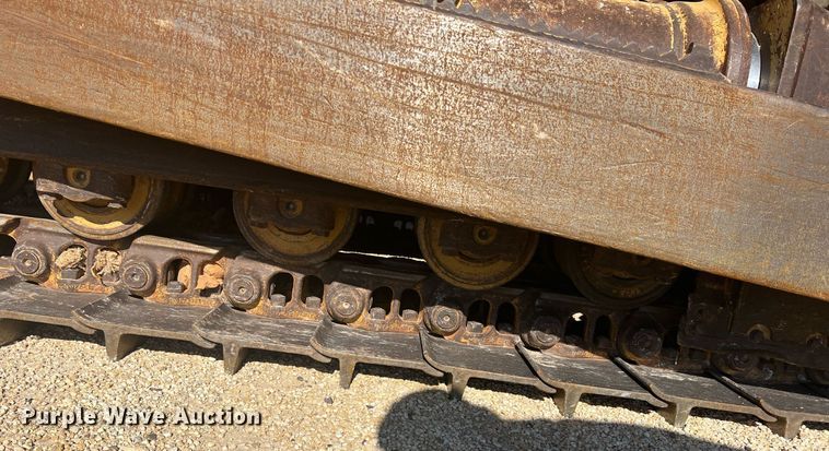 image for item DR5741 1998 Caterpillar D6R  dozer