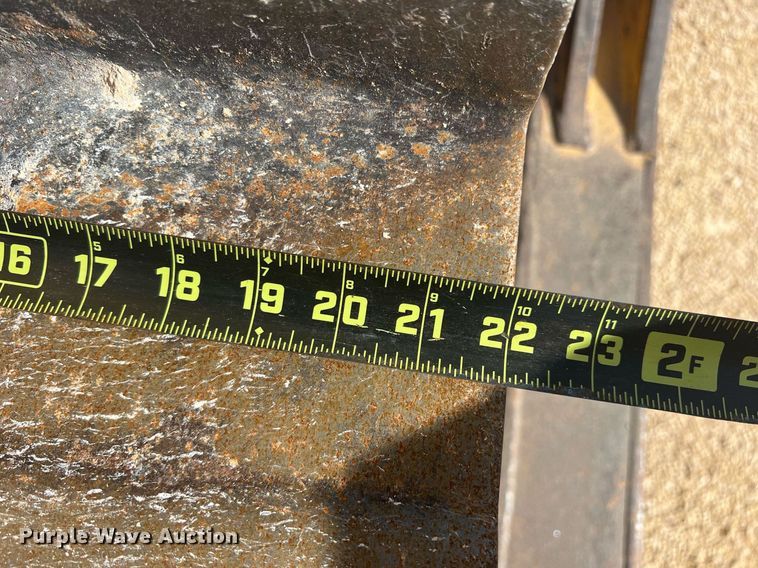 image for item DR5741 1998 Caterpillar D6R  dozer