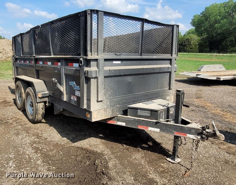 image for item FC9213 2009 Load Trail  dump trailer