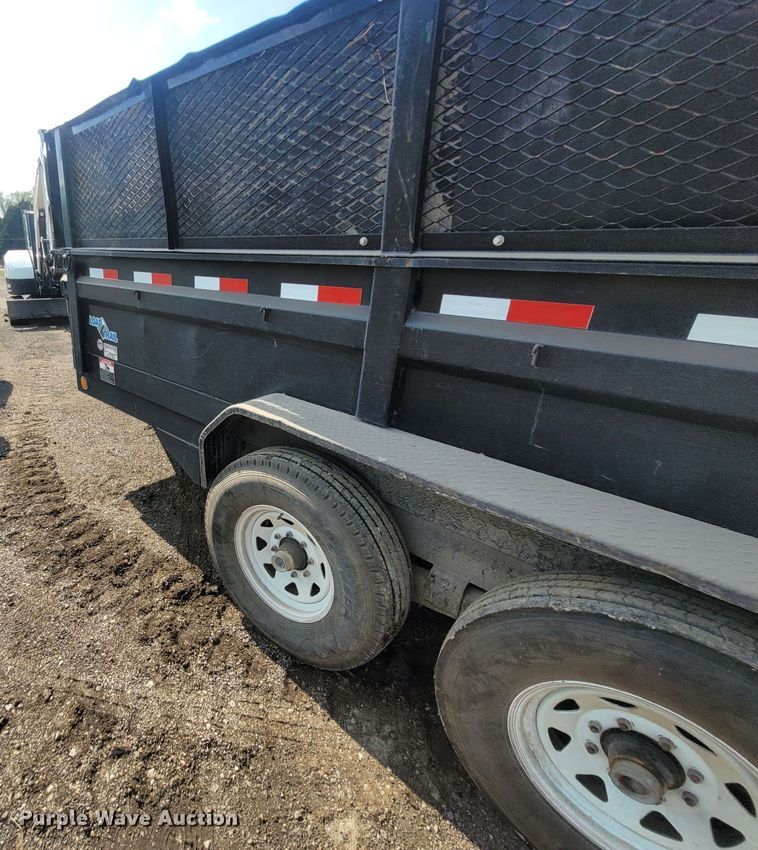 image for item FC9213 2009 Load Trail  dump trailer