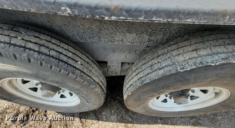 image for item FC9213 2009 Load Trail  dump trailer