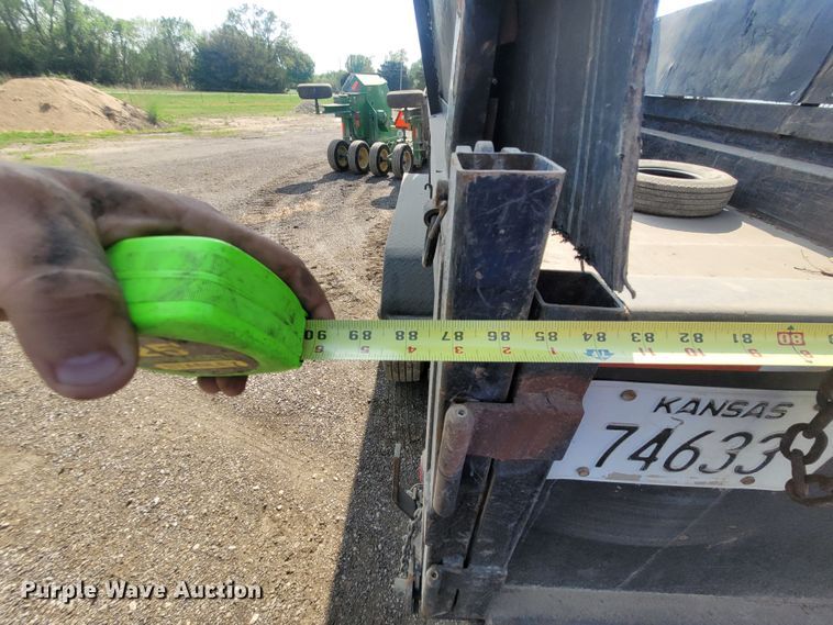 image for item FC9213 2009 Load Trail  dump trailer