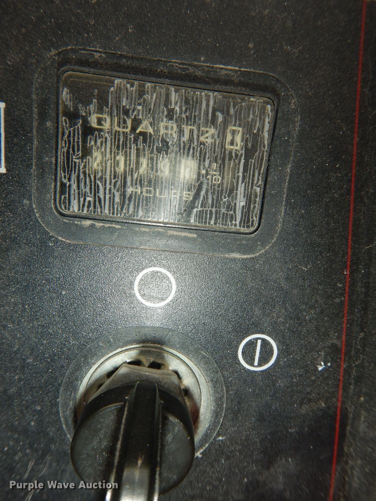 image for item IB9846 2004 Toro Workman 3100  utility vehicle