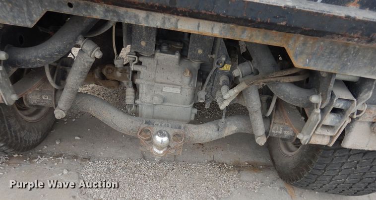 image for item IB9846 2004 Toro Workman 3100  utility vehicle