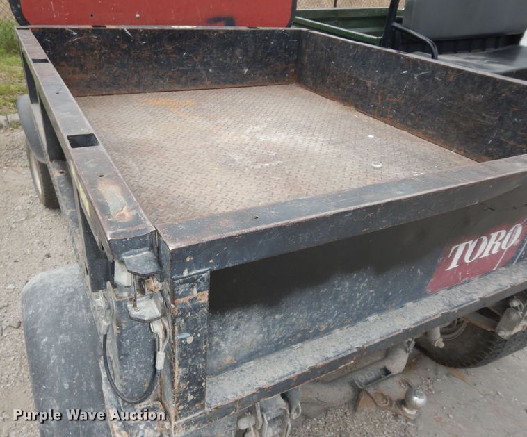 image for item IB9846 2004 Toro Workman 3100  utility vehicle