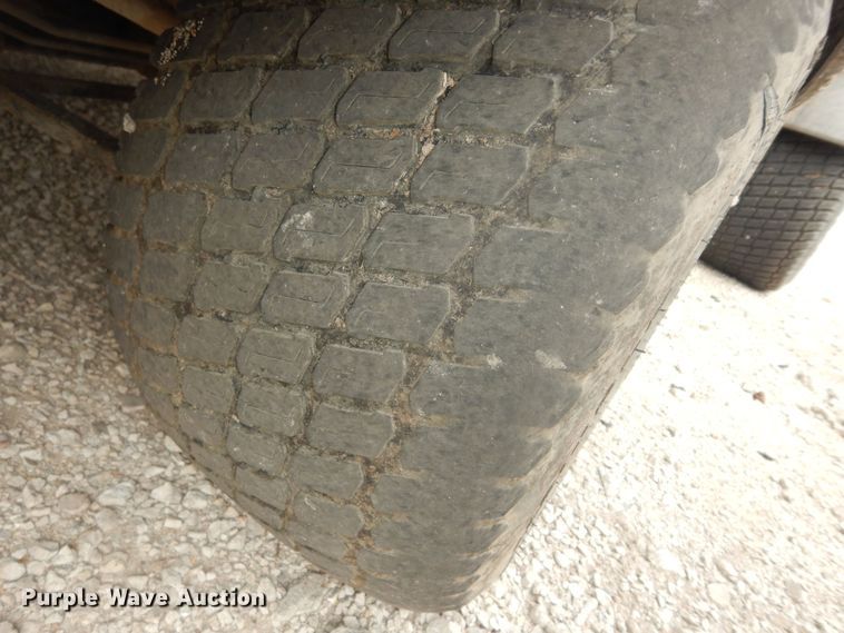 image for item IB9846 2004 Toro Workman 3100  utility vehicle