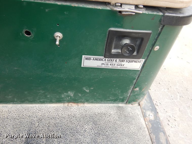 image for item IB9847 1999 Ez-go Workhorse  golf cart