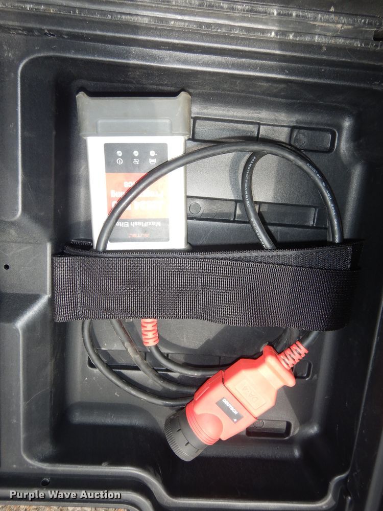 image for item IB9869 Autel Maxisys MS908CV diagnostic scan tool