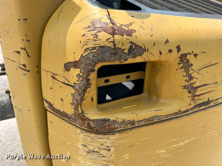 image for item II9018 2013 Caterpillar 236B3  skid steer loader