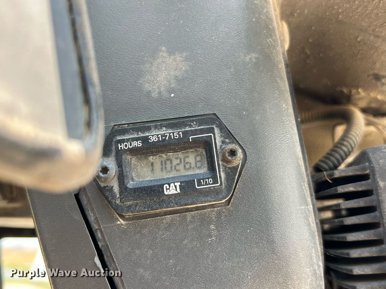 image for item II9018 2013 Caterpillar 236B3  skid steer loader