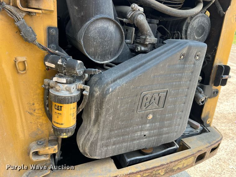 image for item II9018 2013 Caterpillar 236B3  skid steer loader