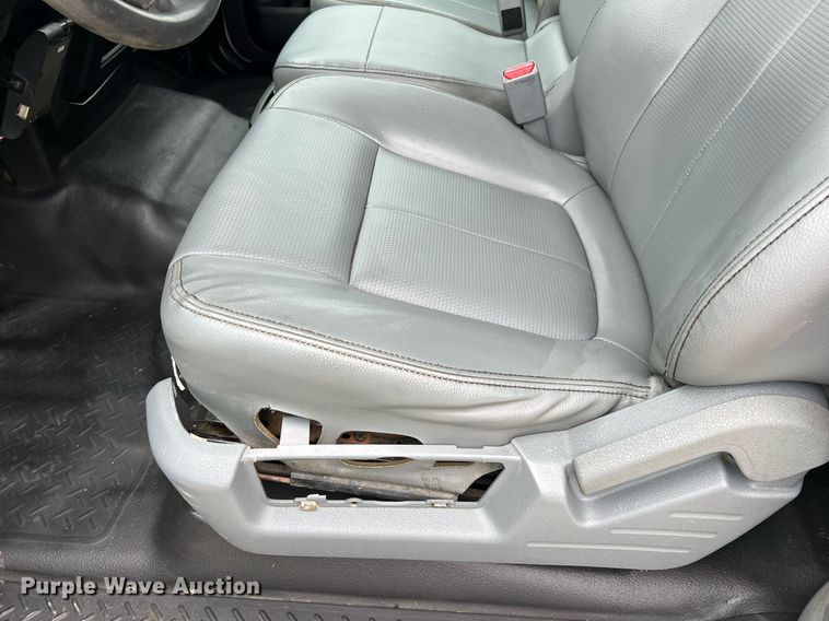 image for item II9023 2013 Ford F150 XL  SuperCab pickup truck