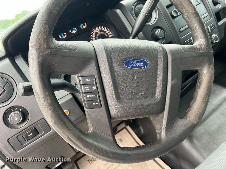 image for item II9023 2013 Ford F150 XL  SuperCab pickup truck