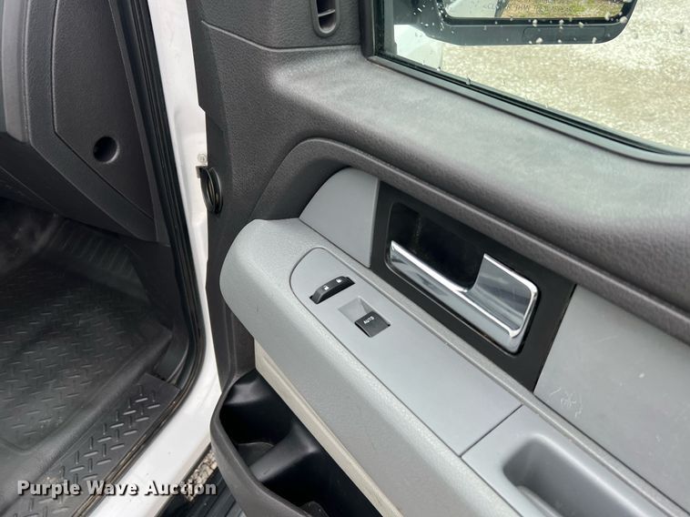 image for item II9023 2013 Ford F150 XL  SuperCab pickup truck