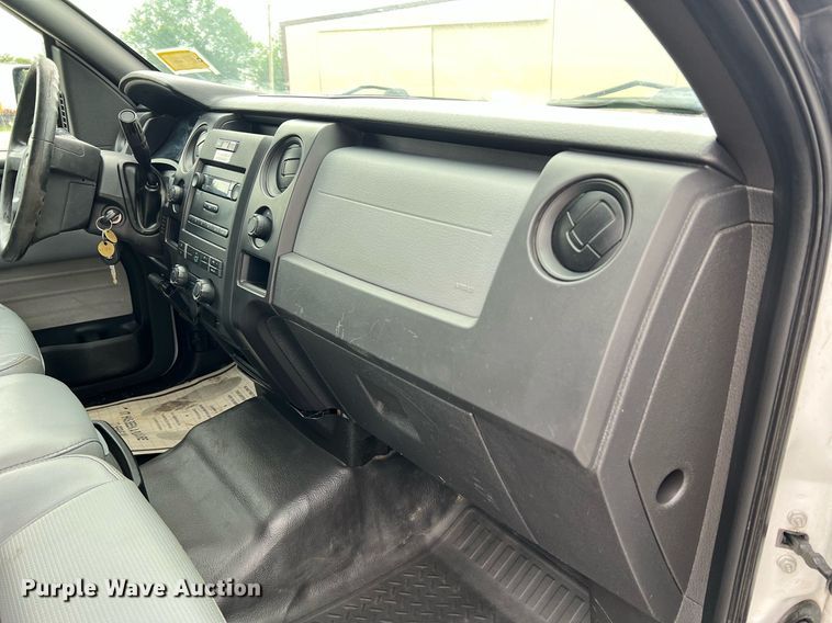 image for item II9023 2013 Ford F150 XL  SuperCab pickup truck