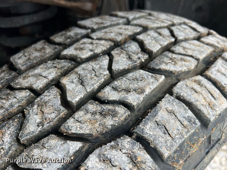 image for item II9023 2013 Ford F150 XL  SuperCab pickup truck