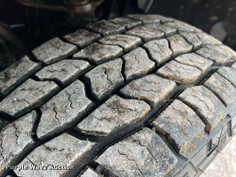 image for item II9023 2013 Ford F150 XL  SuperCab pickup truck