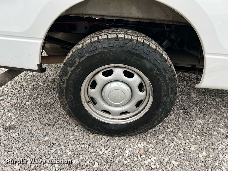 image for item II9023 2013 Ford F150 XL  SuperCab pickup truck