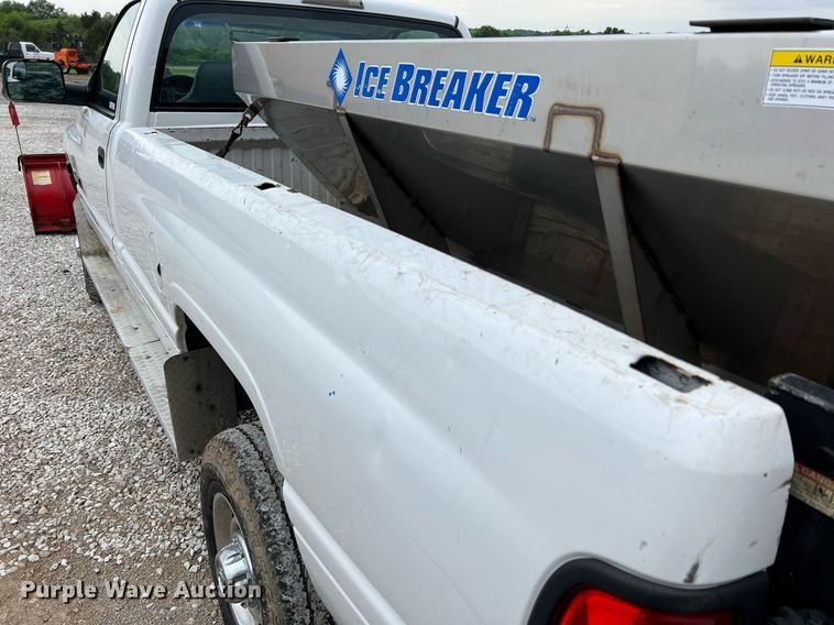 image for item II9025 2001 Dodge Ram 2500  pickup truck