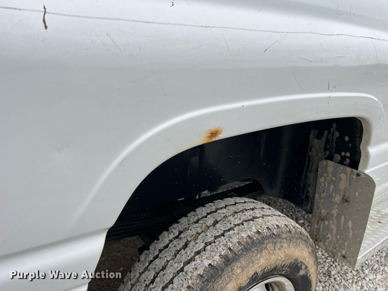 image for item II9025 2001 Dodge Ram 2500  pickup truck