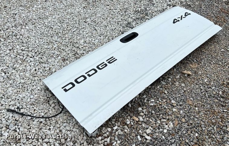 image for item II9025 2001 Dodge Ram 2500  pickup truck