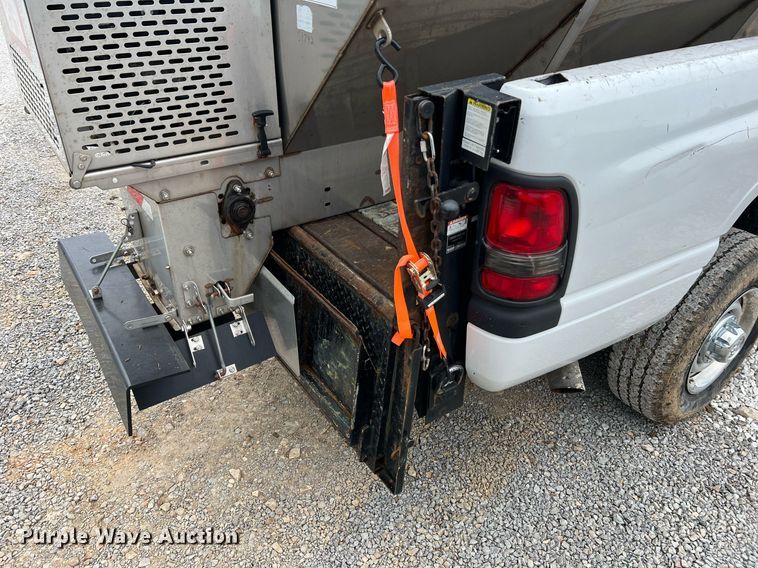 image for item II9025 2001 Dodge Ram 2500  pickup truck