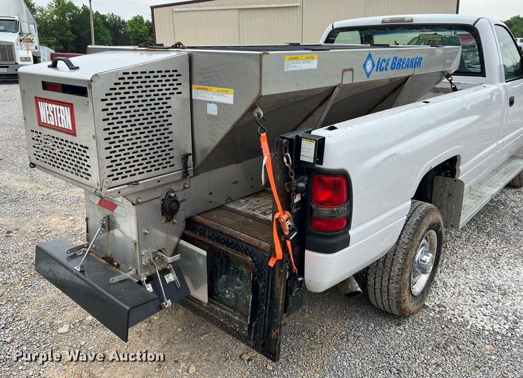 image for item II9025 2001 Dodge Ram 2500  pickup truck