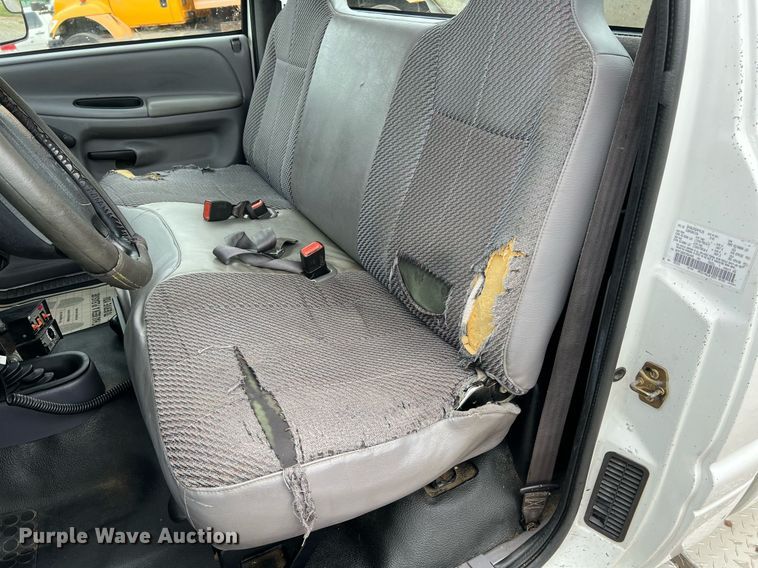 image for item II9025 2001 Dodge Ram 2500  pickup truck