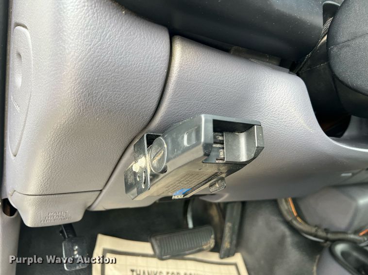 image for item II9025 2001 Dodge Ram 2500  pickup truck