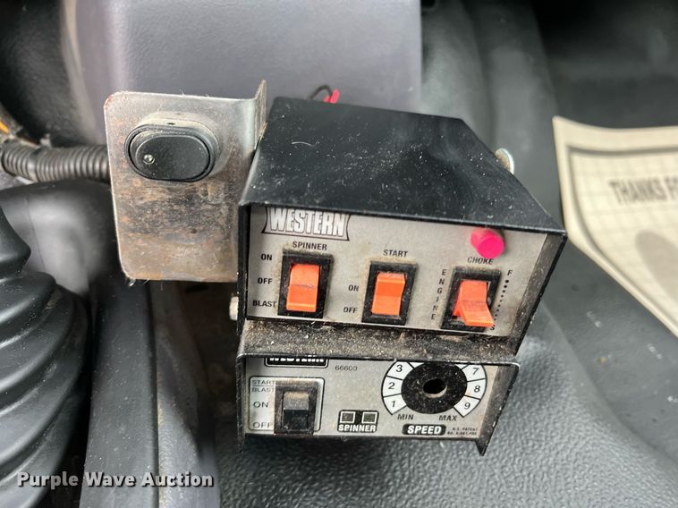 image for item II9025 2001 Dodge Ram 2500  pickup truck