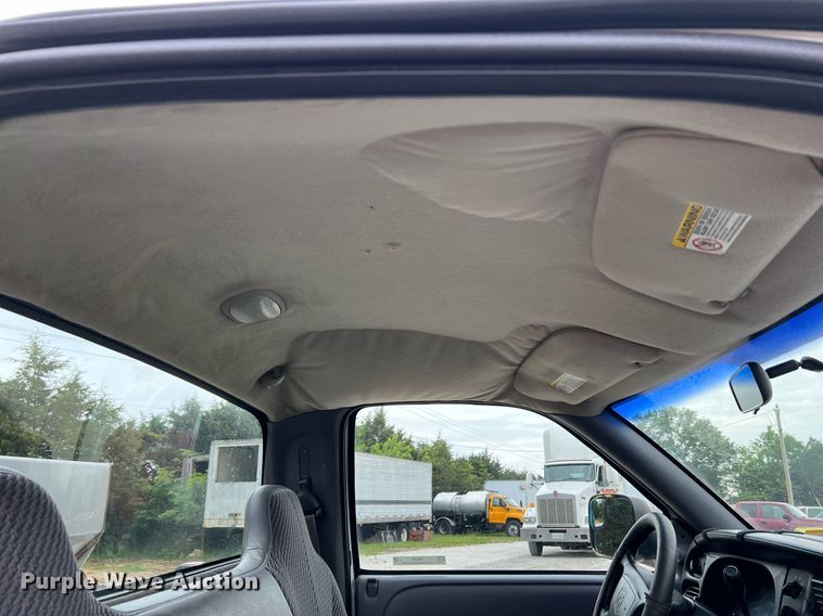 image for item II9025 2001 Dodge Ram 2500  pickup truck