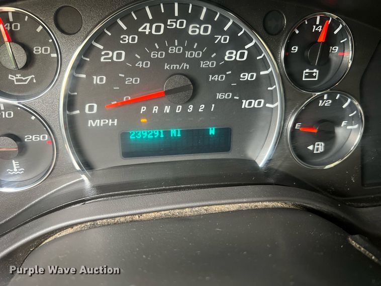 image for item II9026 2008 Chevrolet E2500  van