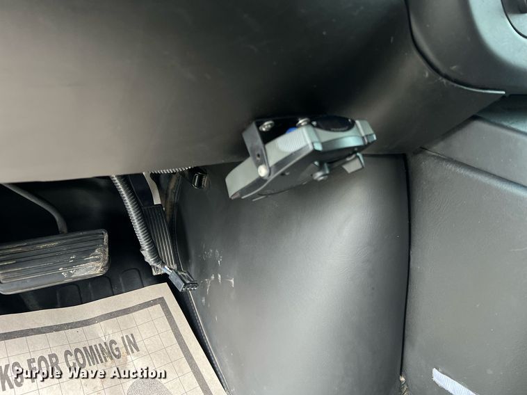 image for item II9026 2008 Chevrolet E2500  van