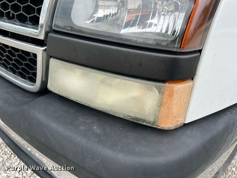 image for item II9028 2006 Chevrolet Silverado 1500  Ext. Cab pickup truck