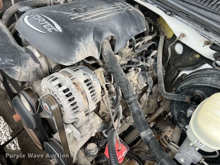 image for item II9028 2006 Chevrolet Silverado 1500  Ext. Cab pickup truck