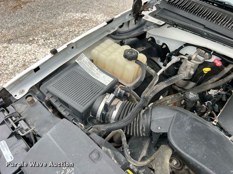 image for item II9028 2006 Chevrolet Silverado 1500  Ext. Cab pickup truck