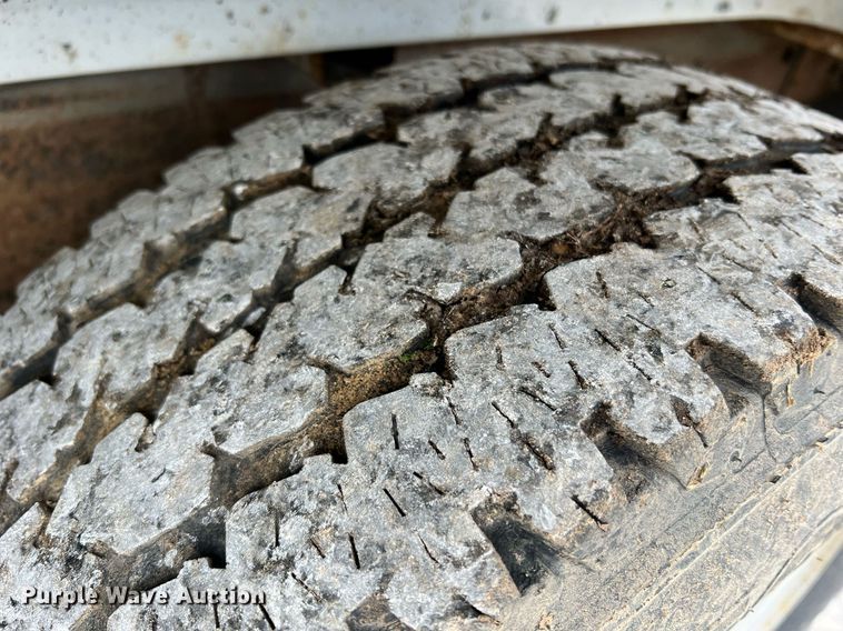 image for item II9028 2006 Chevrolet Silverado 1500  Ext. Cab pickup truck