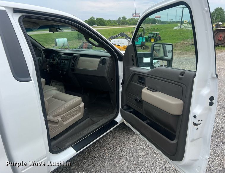 image for item II9030 2010 Ford F150 XL  pickup truck