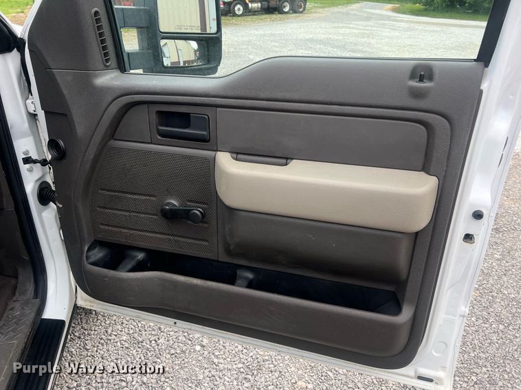 image for item II9030 2010 Ford F150 XL  pickup truck