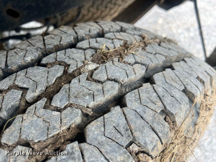 image for item II9030 2010 Ford F150 XL  pickup truck