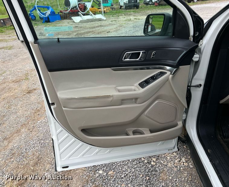 image for item II9031 2011 Ford Explorer SUV