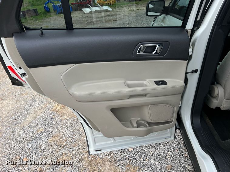 image for item II9031 2011 Ford Explorer SUV