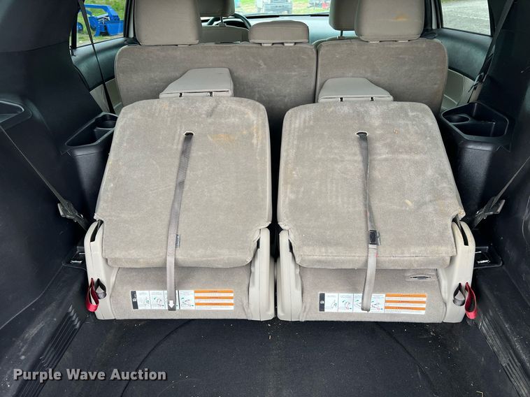 image for item II9031 2011 Ford Explorer SUV