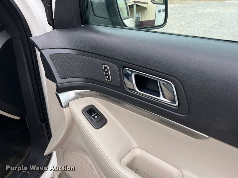 image for item II9031 2011 Ford Explorer SUV