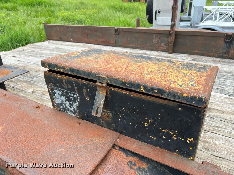 image for item II9032 1996 Stav  utility trailer