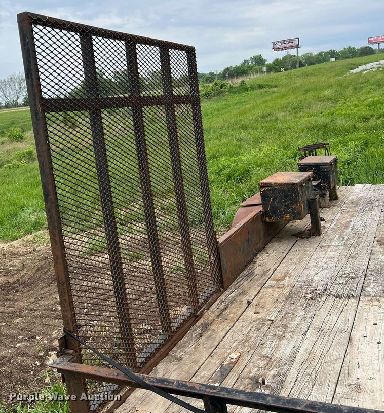 image for item II9032 1996 Stav  utility trailer