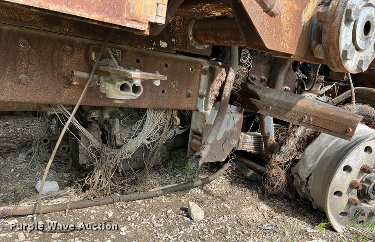 image for item II9042 Crane Carrier Low Entry  refuse truck