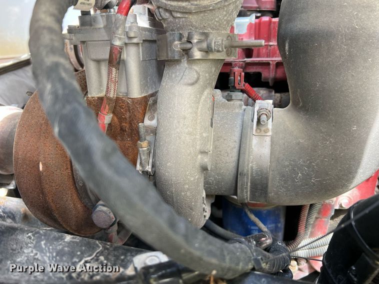 image for item II9047 2009 Crane Carrier Low Entry  refuse truck